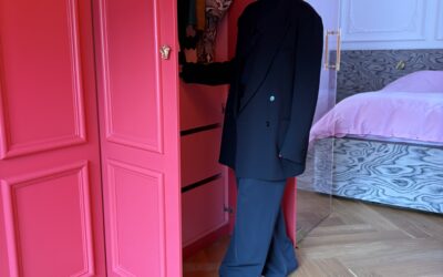 DE KAST VAN LIEKE VAN DEN BERG: ALS JE ER VROLIJK VAN WORDT, DAN IS HET GOED