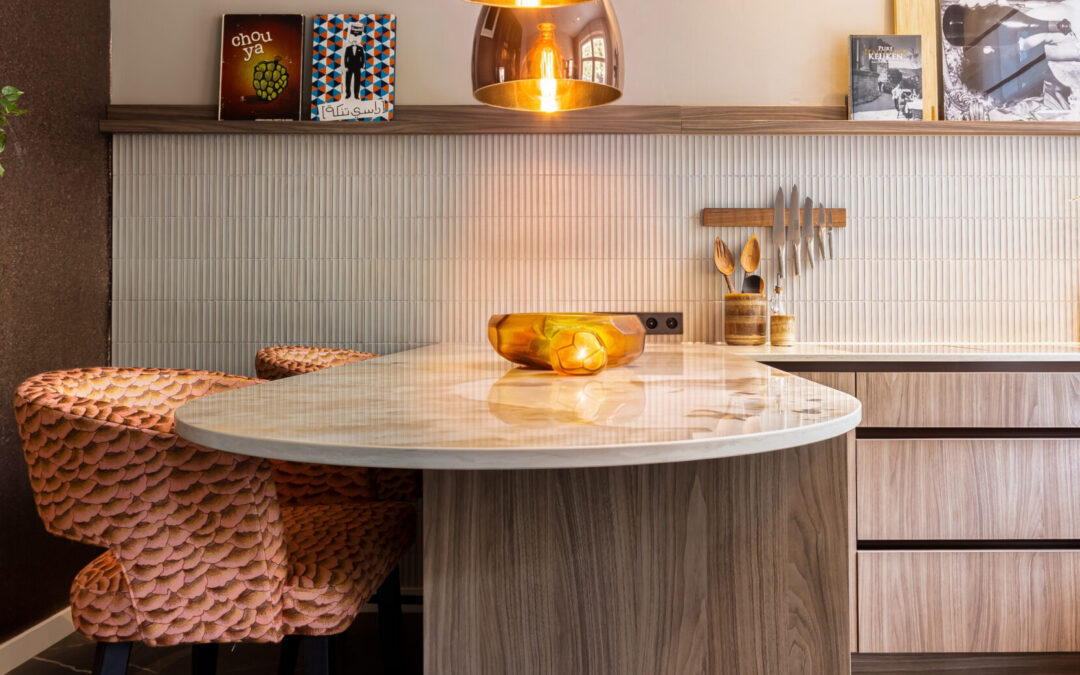 TOTAL4LIVING: VAN WOONKAMER MAKE-OVER NAAR COMPLETE KEUKENRENOVATIE